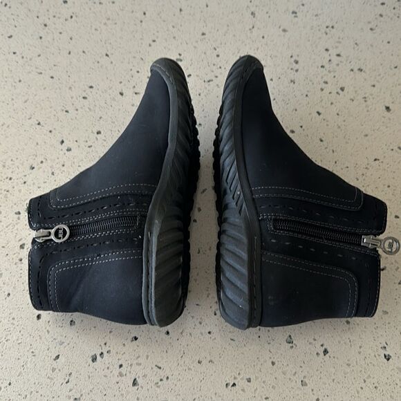 JBU by Jambu Women's Juno Black Ankle Bootie Zip Closure Casual Shoes Size 6 NWB - Picture 4 of 12